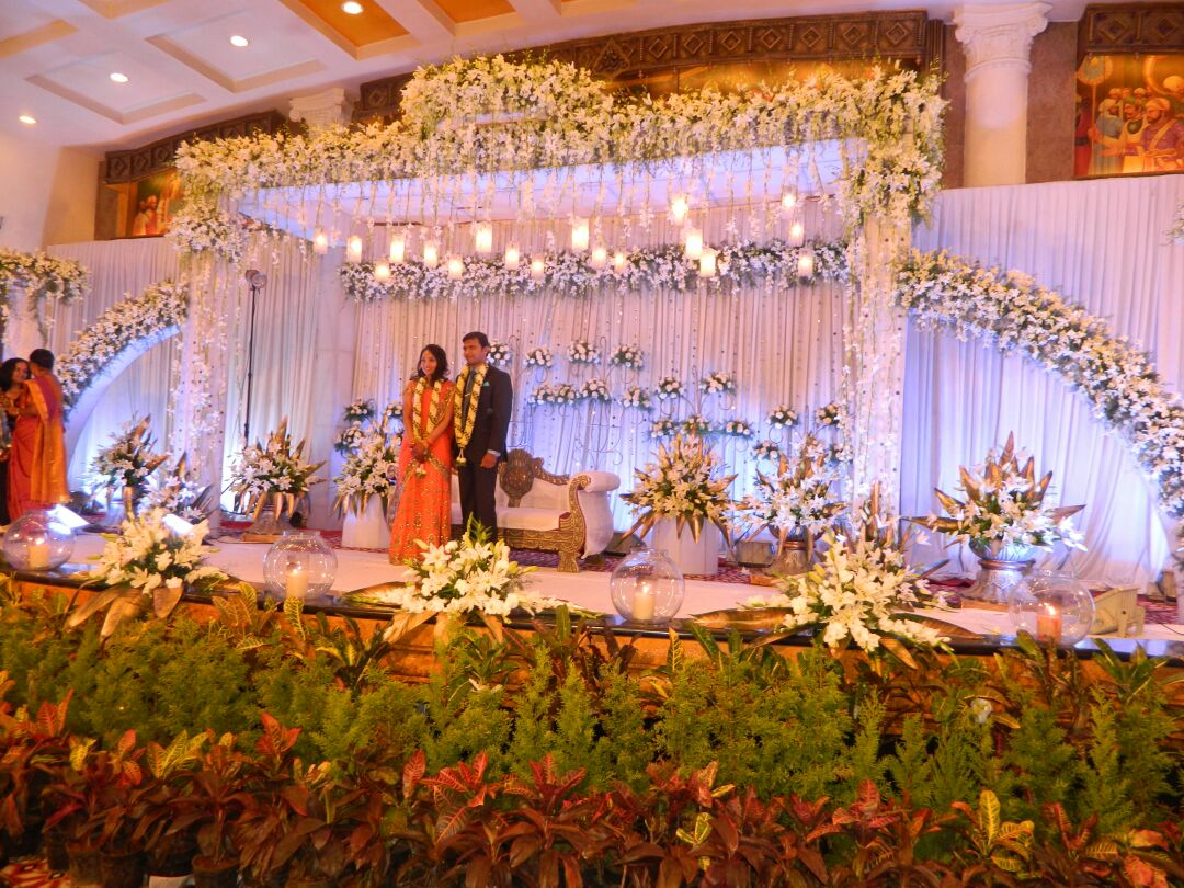 Classic Flower Droppings Wedding Decoration – Anil Events Bangalore