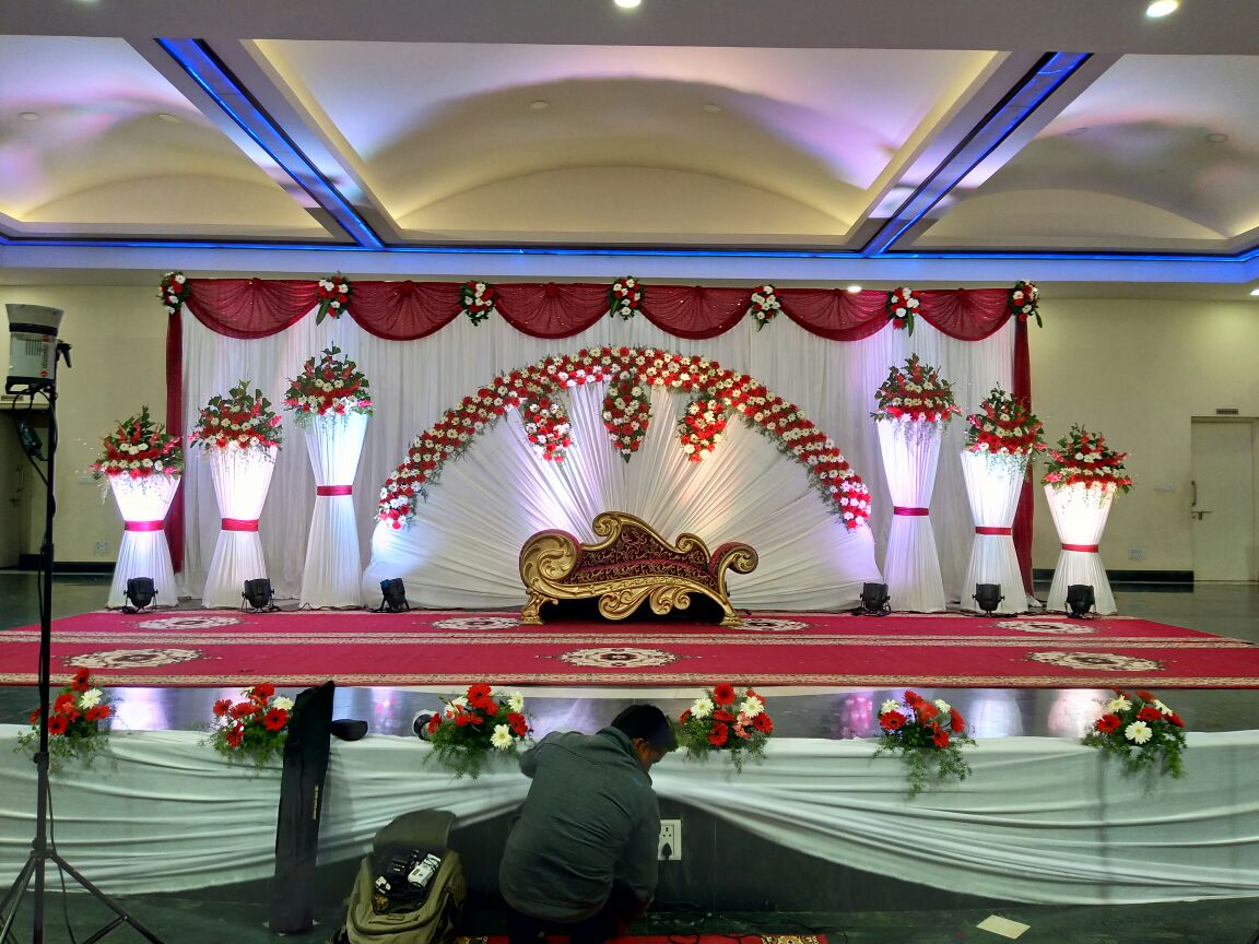 Simple Gerbara flower wedding Decoration – Anil Events Bangalore