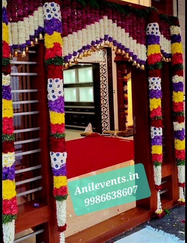 Simple main door decoration for housewarming