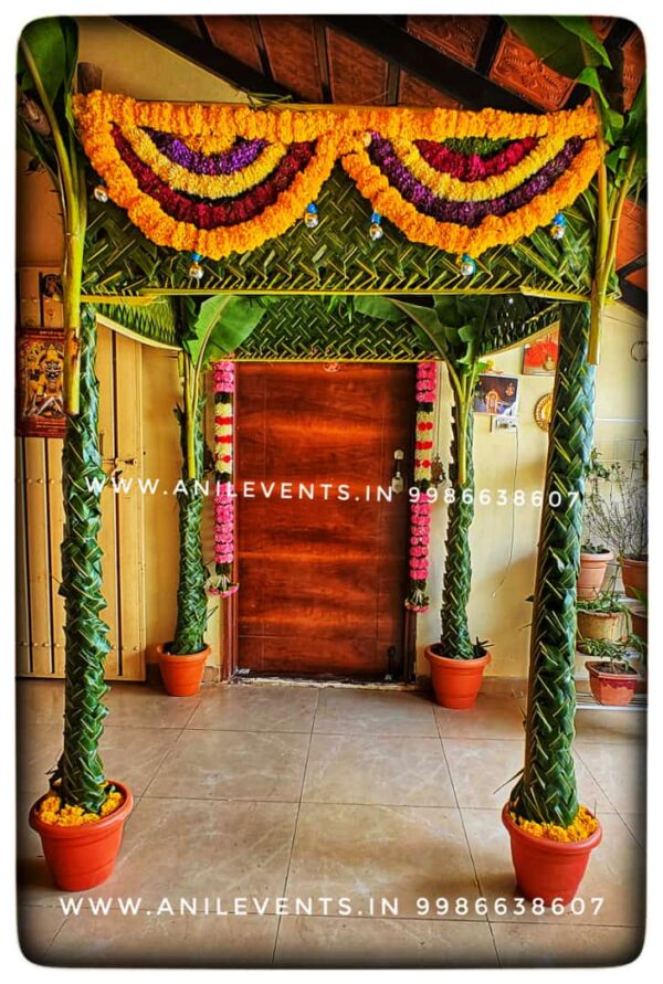 A feast arranged with religious fervor, usually the day before a marriage/ Housewarming/Munj or other occasions, chapra pooja - Cappara/chapra/handra Chappara or Buntings is the 1st step to start Auspicious Functions like Wedding, House Warming, and Upanayana Ceremonies in our Hindu Culture. Elements to be part of every Chappara