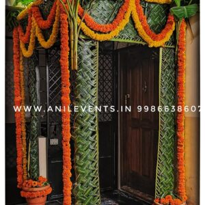 A feast arranged with religious fervor, usually the day before a marriage/ Housewarming/Munj or other occasions, chapra pooja - Cappara/chapra/handra Chappara or Buntings is the 1st step to start Auspicious Functions like Wedding, House Warming, and Upanayana Ceremonies in our Hindu Culture. Elements to be part of every Chappara