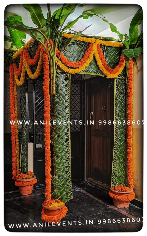 A feast arranged with religious fervor, usually the day before a marriage/ Housewarming/Munj or other occasions, chapra pooja - Cappara/chapra/handra Chappara or Buntings is the 1st step to start Auspicious Functions like Wedding, House Warming, and Upanayana Ceremonies in our Hindu Culture. Elements to be part of every Chappara